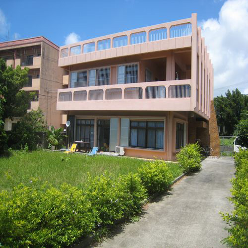 宮古島のゲストハウスfamilia