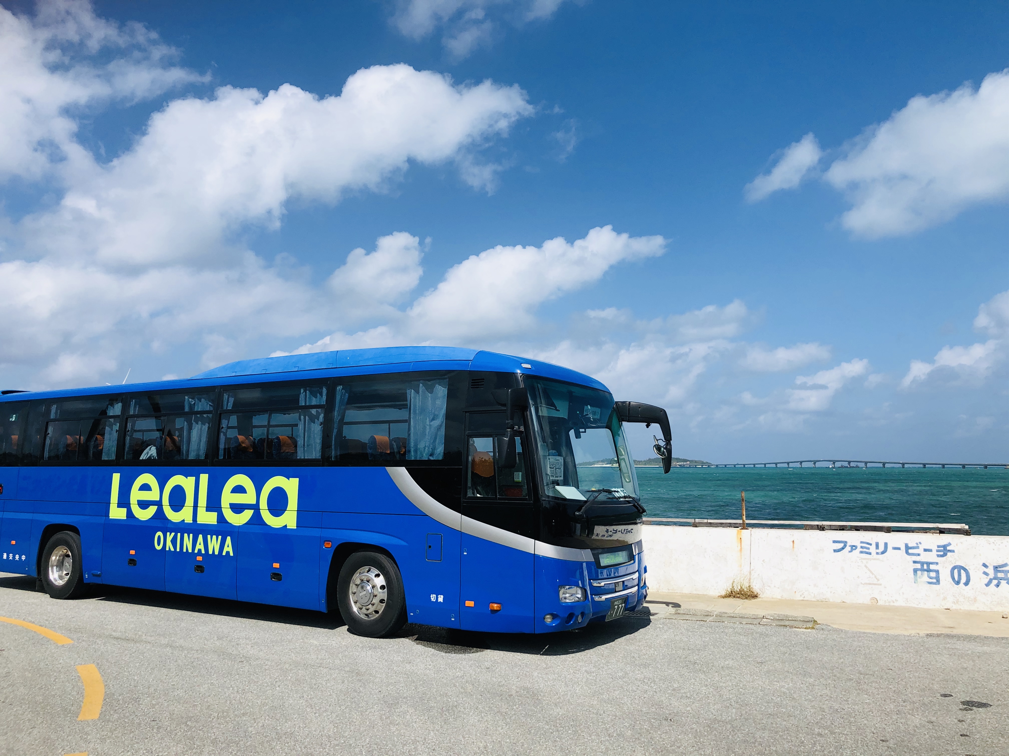 宮古島の観光バス